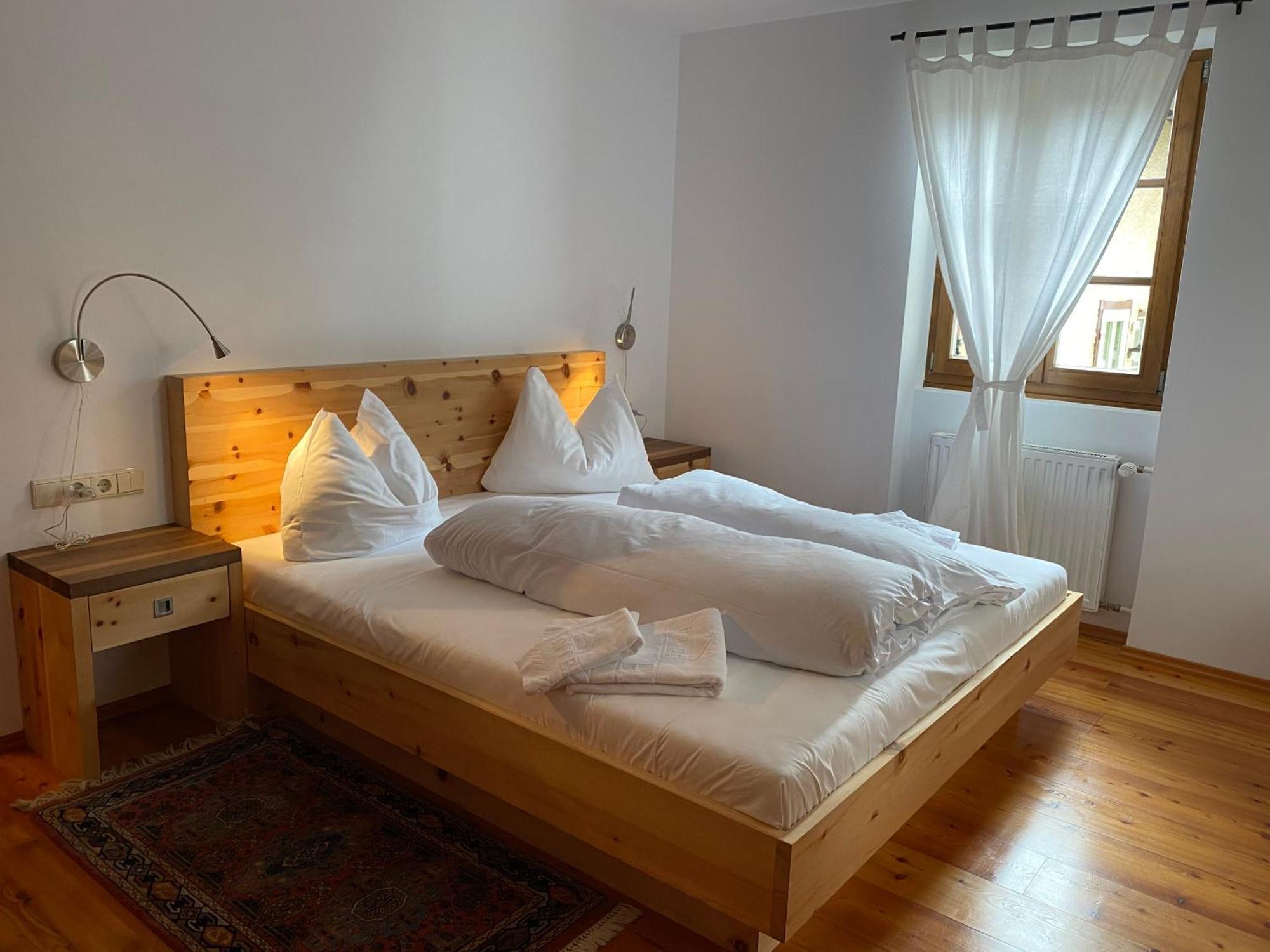Villa Santer Dobbiaco Room photo